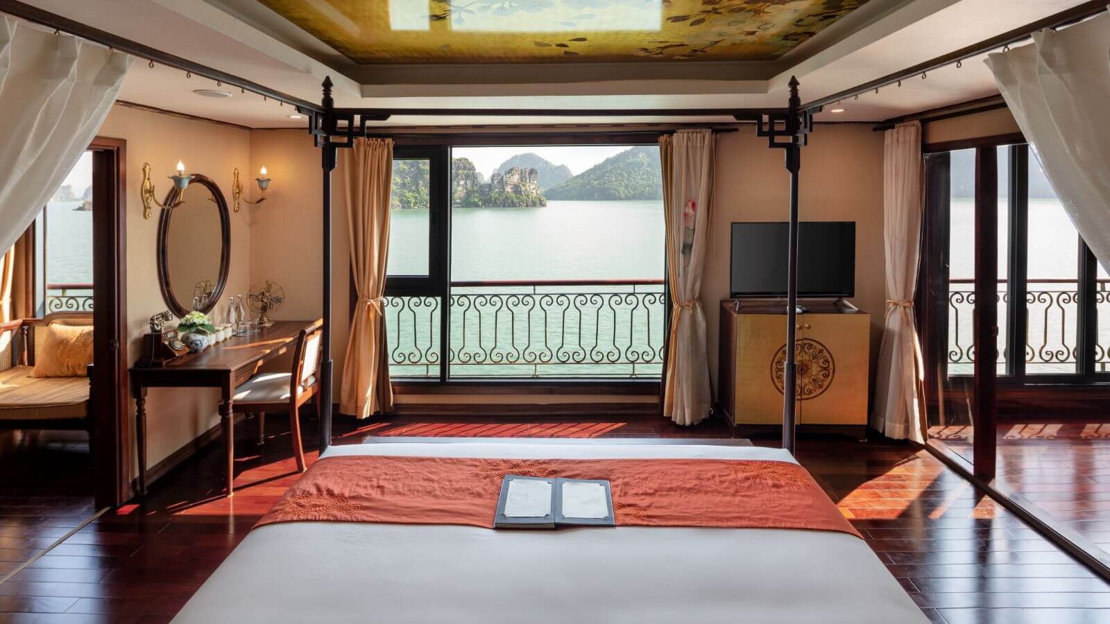Indochine Cruise - President Suite 7