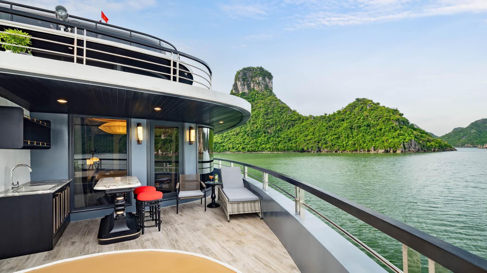 La Casta Star Cruise - VIP Suite Bow View 4