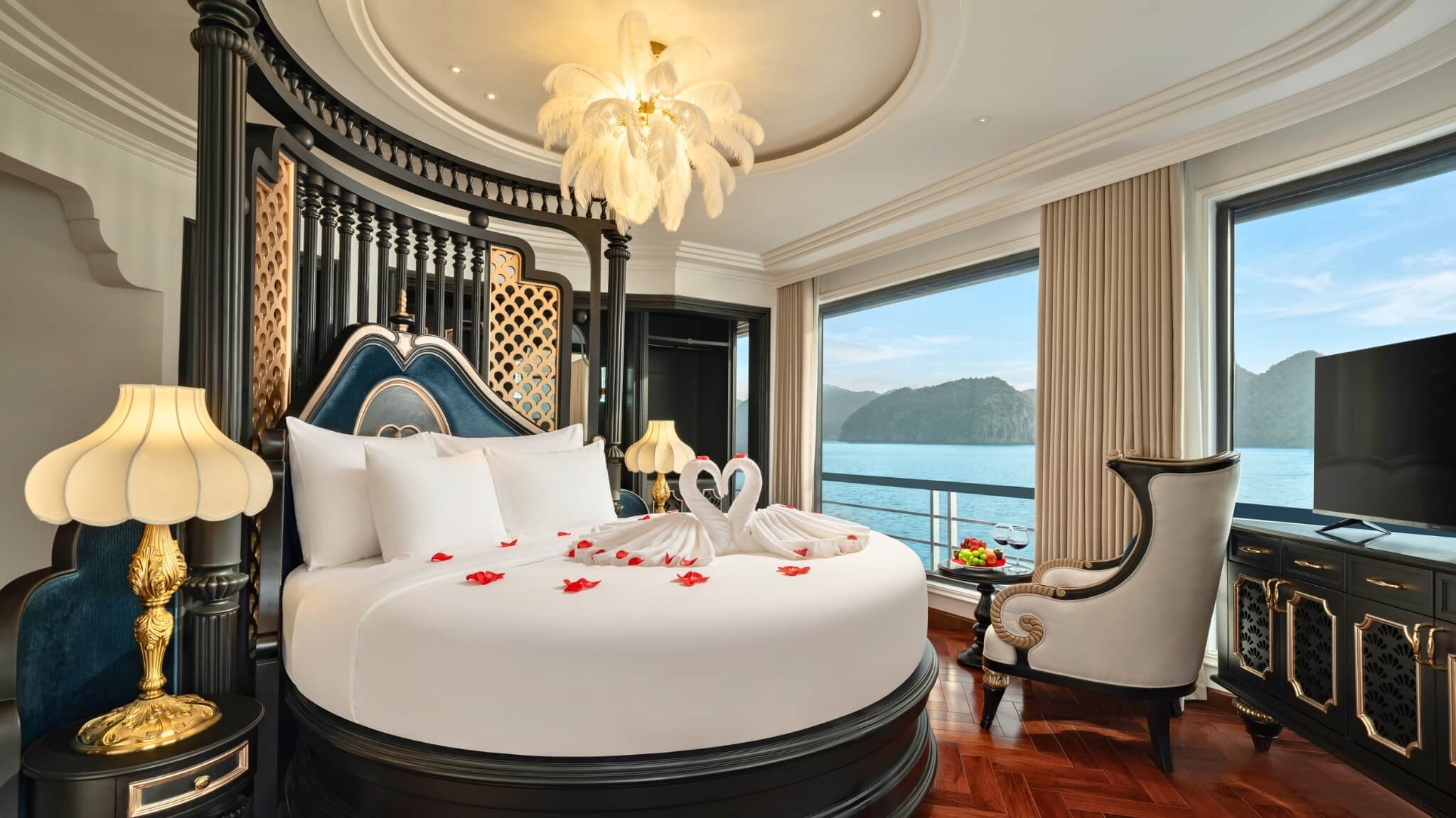 La Casta Star Cruise - VIP Suite Stern View