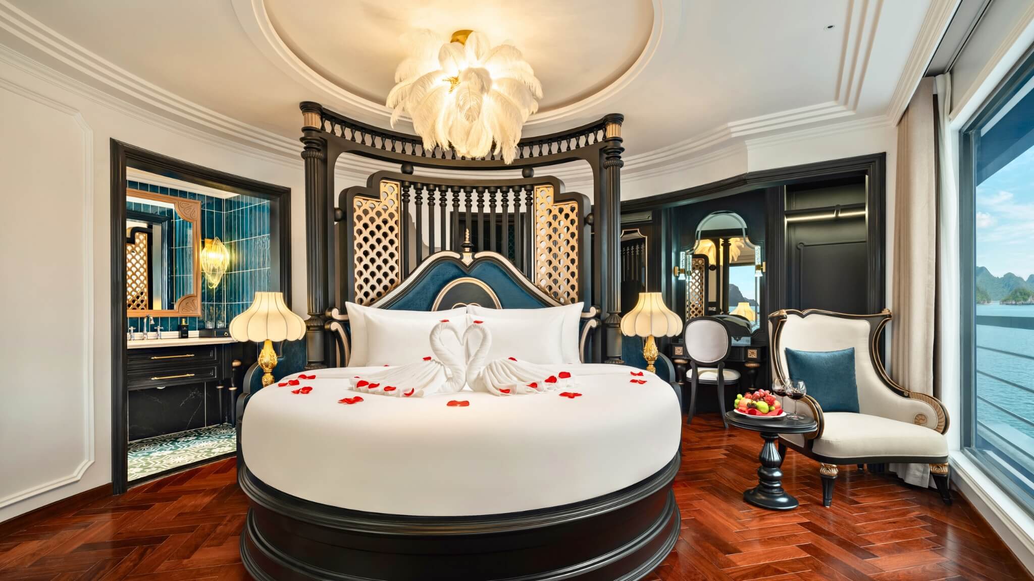 La Casta Star Cruise - VIP Suite Stern View 2