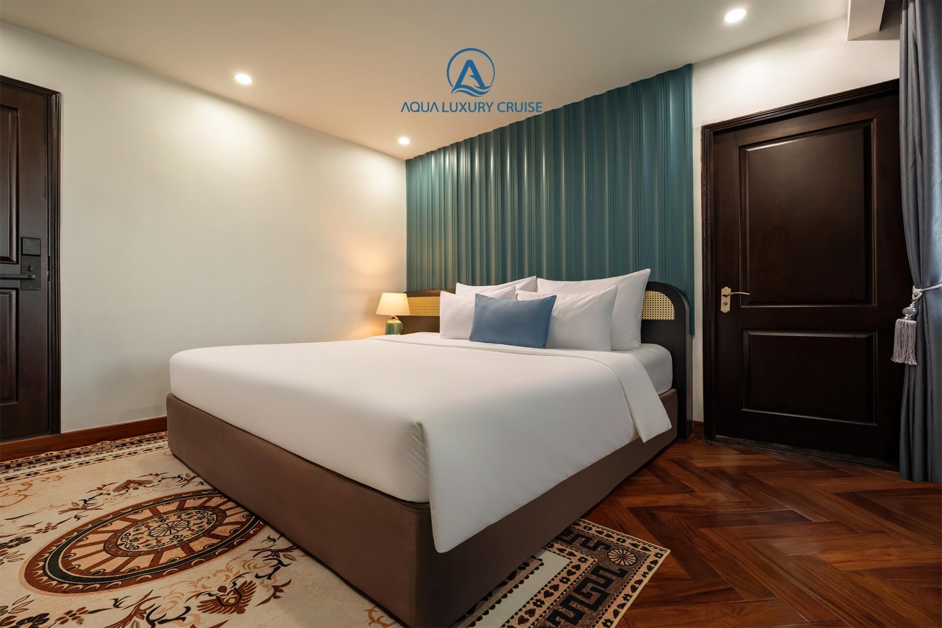 Aqua Luxury Cruise - Junior Suite Balcony Cabin
