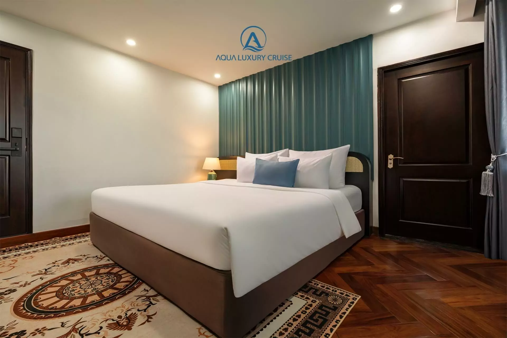 Aqua Luxury Cruise - Junior Suite Balcony Cabin