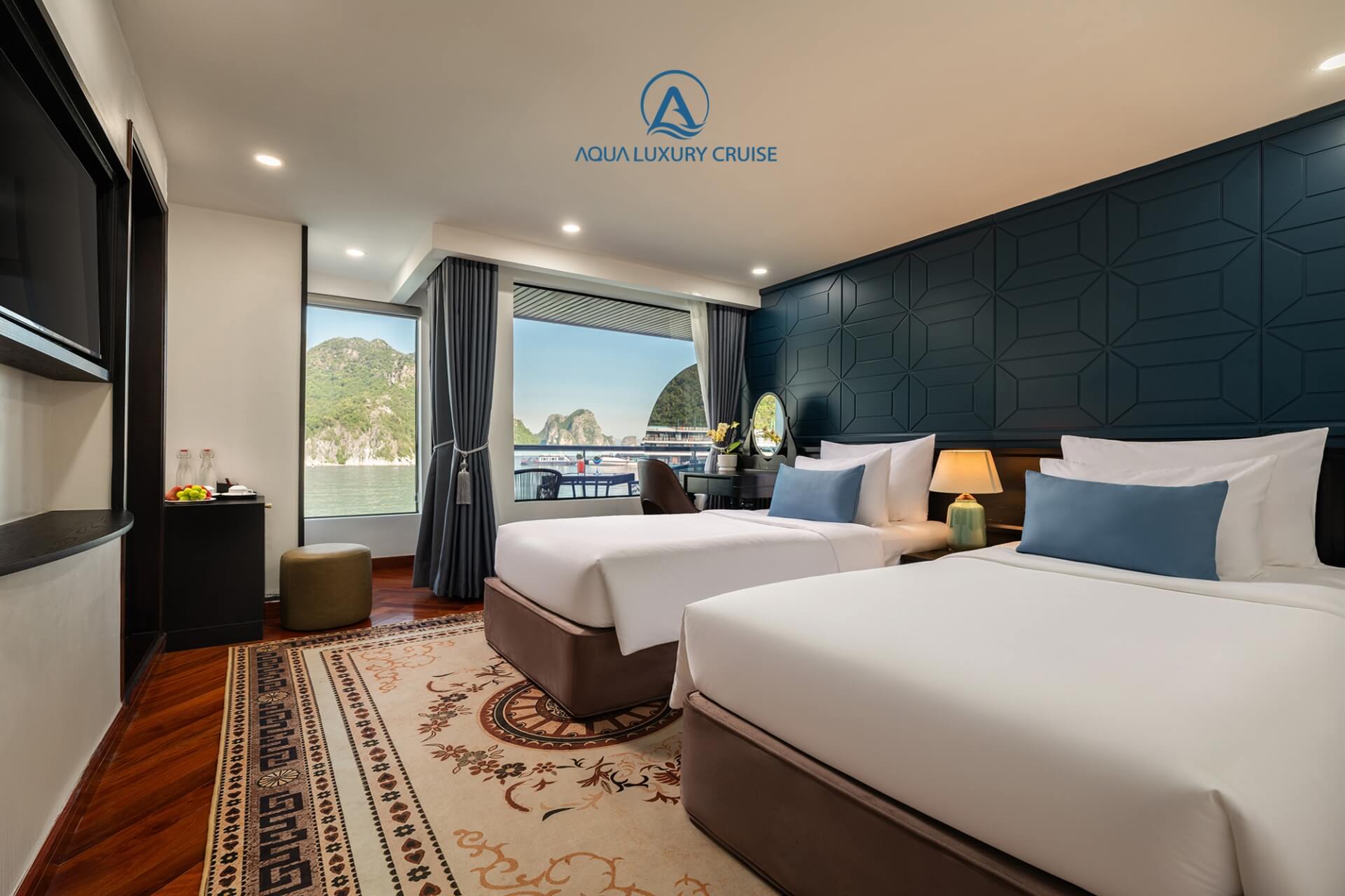 Aqua Luxury Cruise - Senior Suite Balcony Cabin 2
