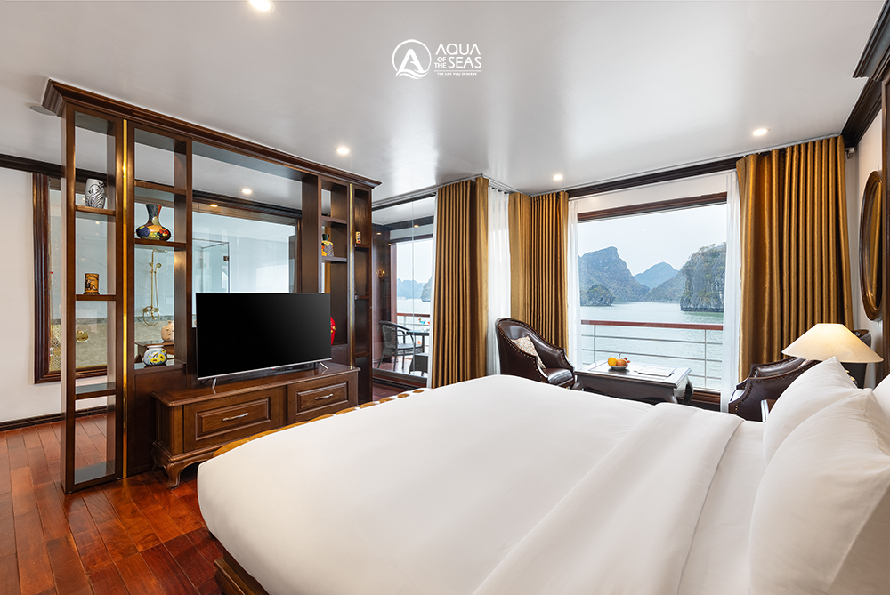 Aqua of the Seas Cruise - Aqua King Suite Cabin 2