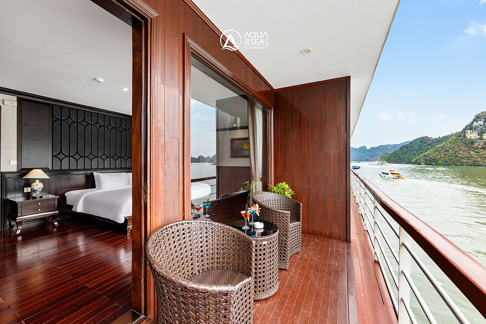 Aqua of the Seas Cruise - Aqua Royal Suite Cabin 4