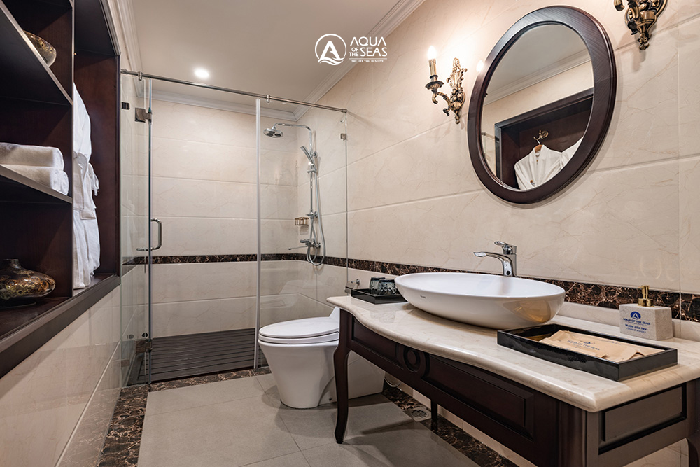 Aqua of the Seas Cruise - Aqua Royal Suite Cabin 6