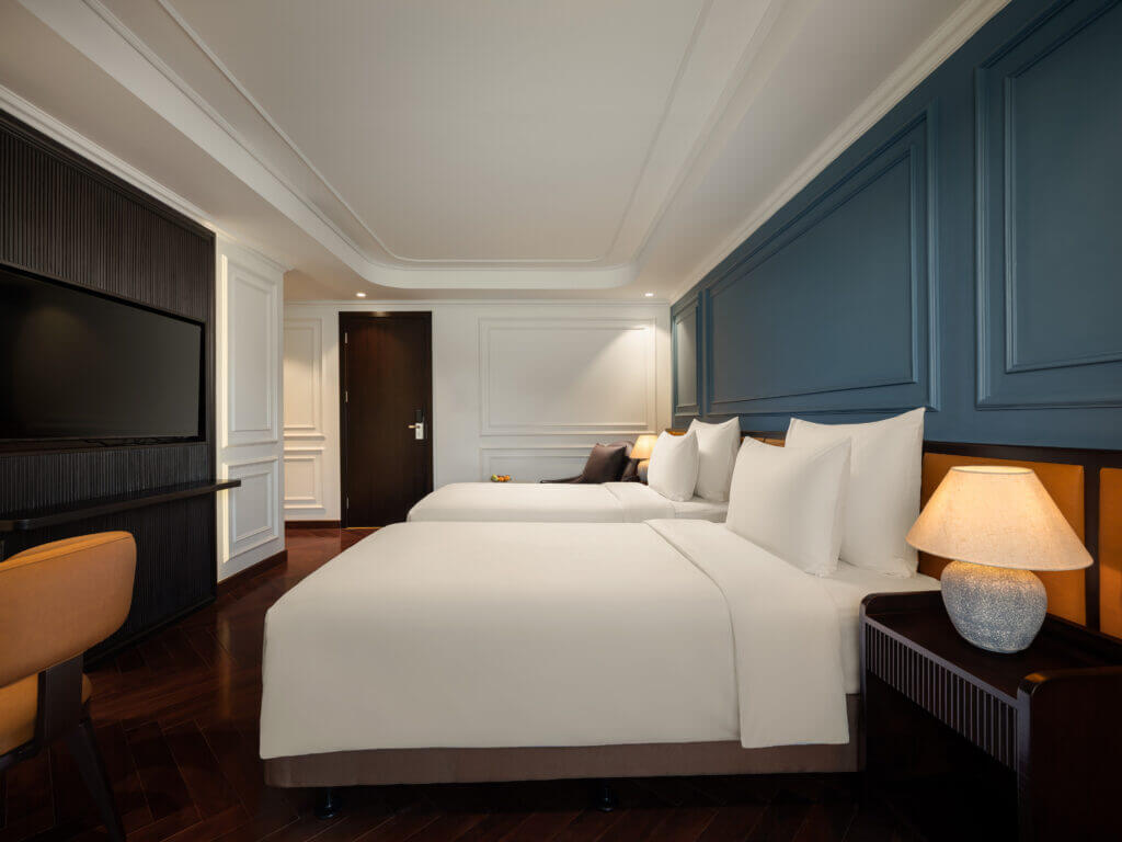 Diana Cruise Executive Suites