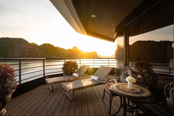 Diana Cruise Halong Suites 4