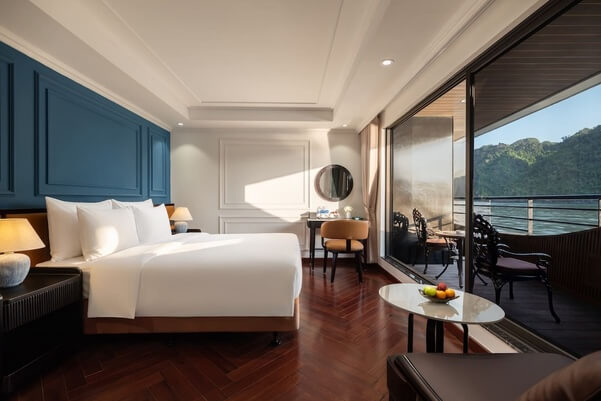 Diana Cruise Junior Suites