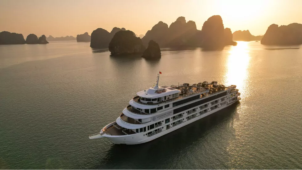 Ambassador Day Cruise at sunset