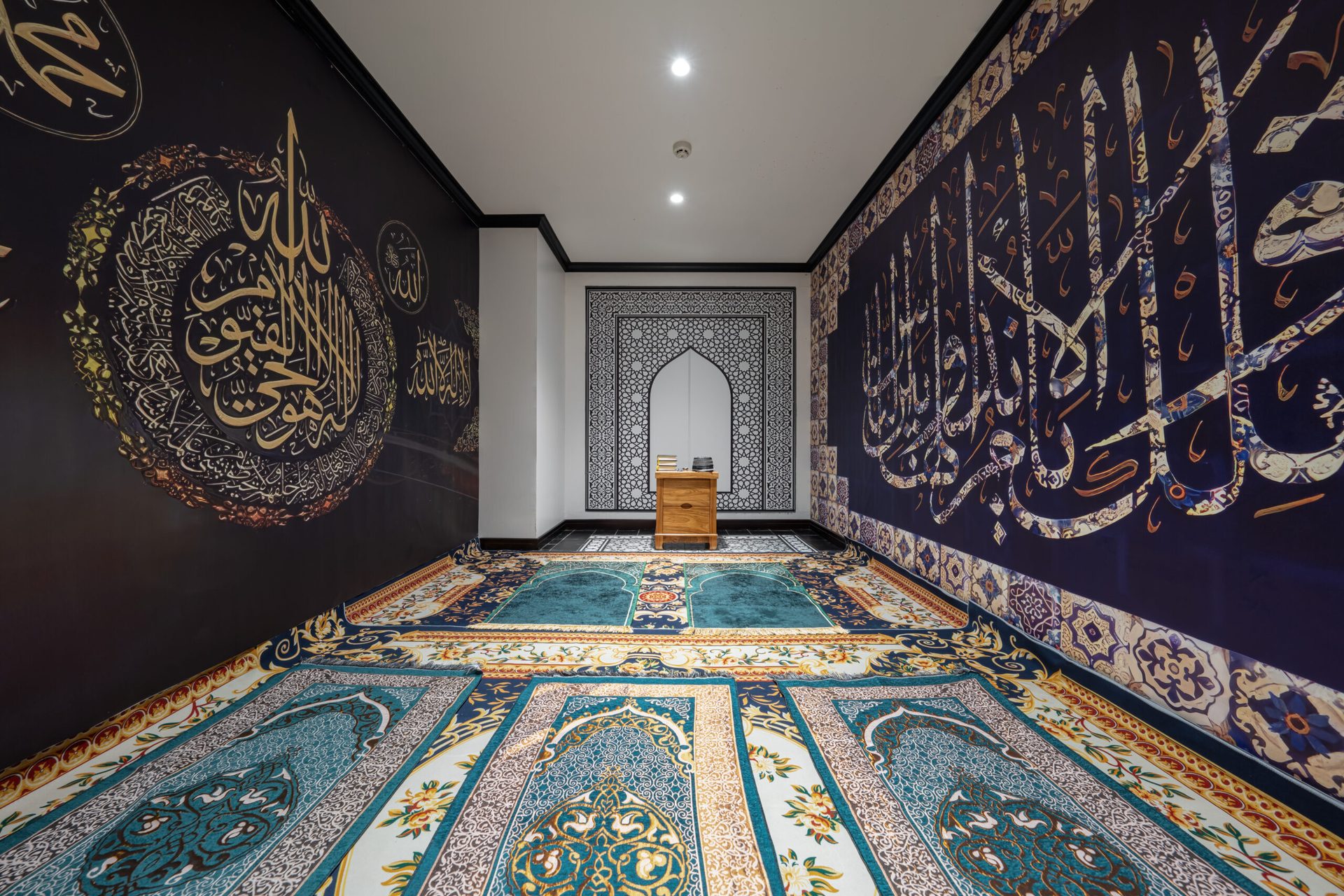 Halal prayer room for Muslim tourists aboard Catherine Cruise Halong Bay