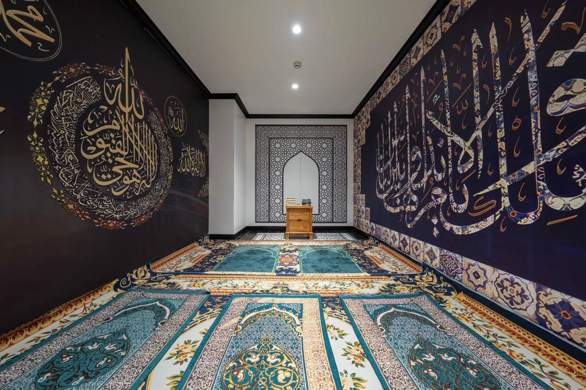 Halal prayer room for Muslim tourists aboard Catherine Cruise Halong Bay
