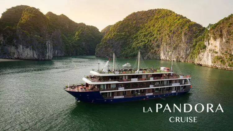 La Pandora Cruise