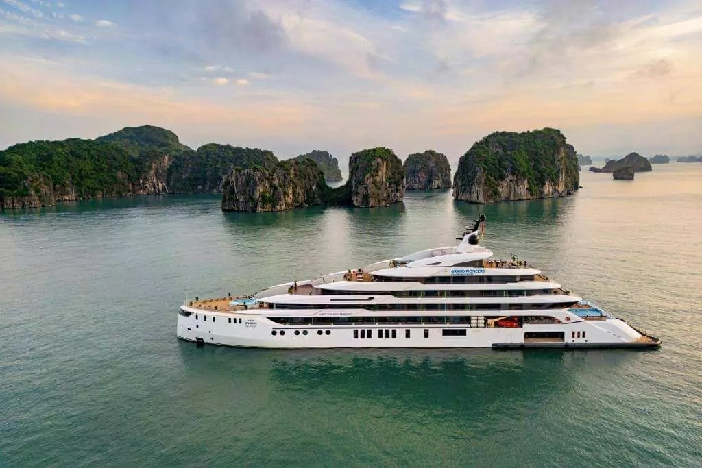 Grand Pioneers Cruise Halong Bay 2