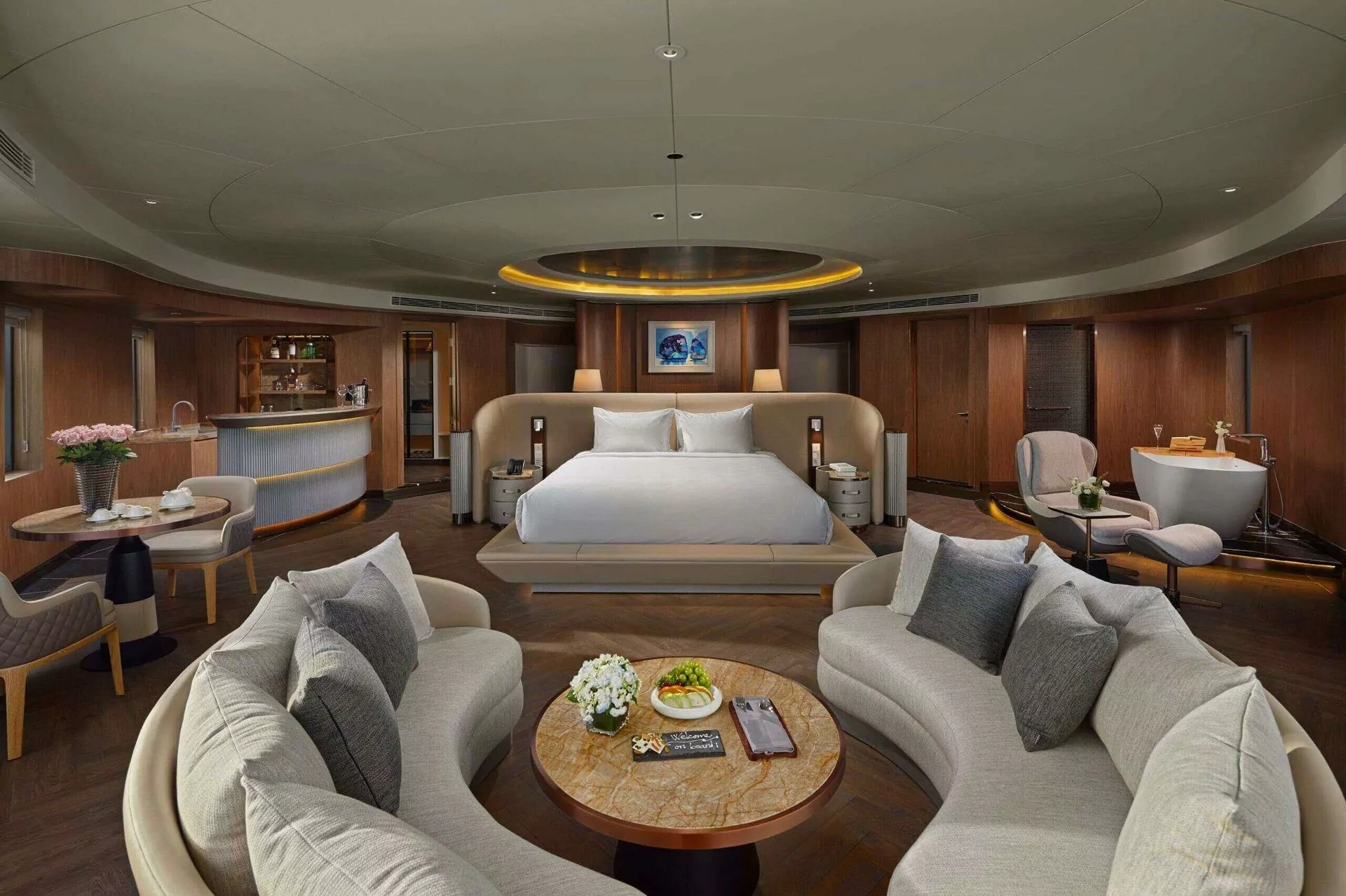 Grand Pioneers II Cruise Halong Bay - President's Suite