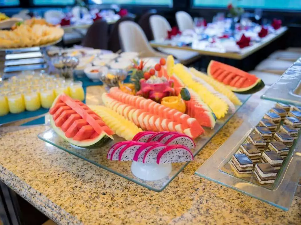 Vera Day Cruise – Buffet lunch fresh fruit