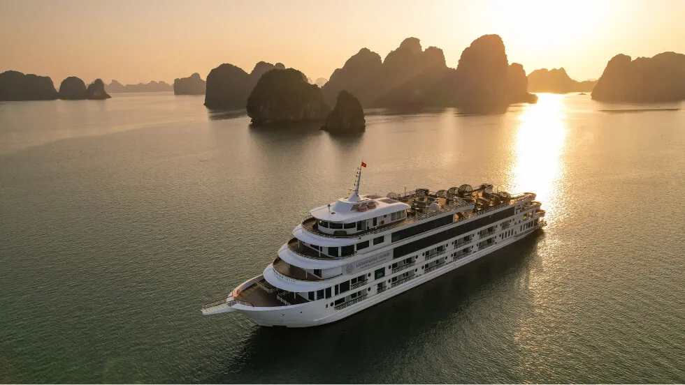 Ambassador Day Cruise at sunset