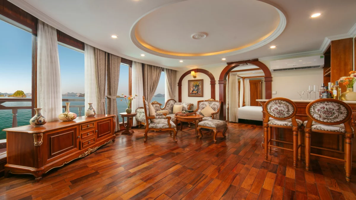 Queen Suite living room on Emperor Cruises Legacy