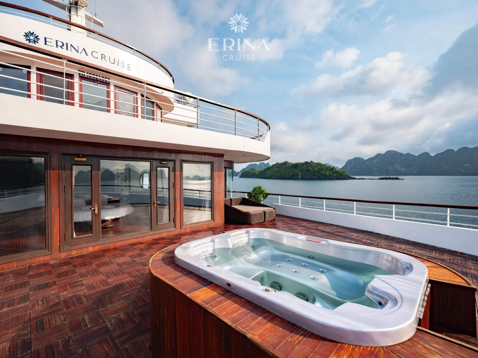 Erina Cruise Bow Jacuzzi Deck