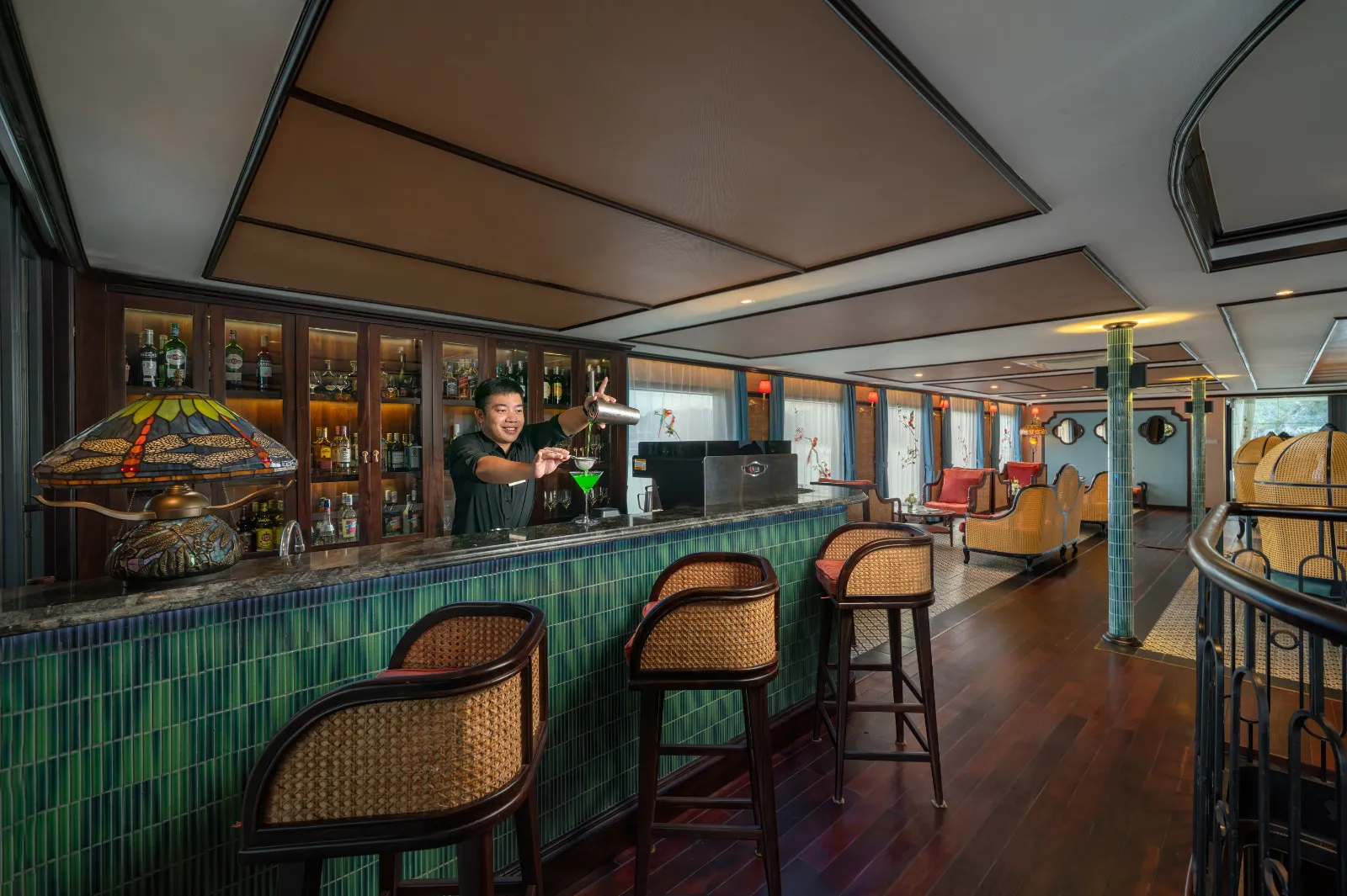 Indochine Grand Cruise Cochinchine Lounge Bar