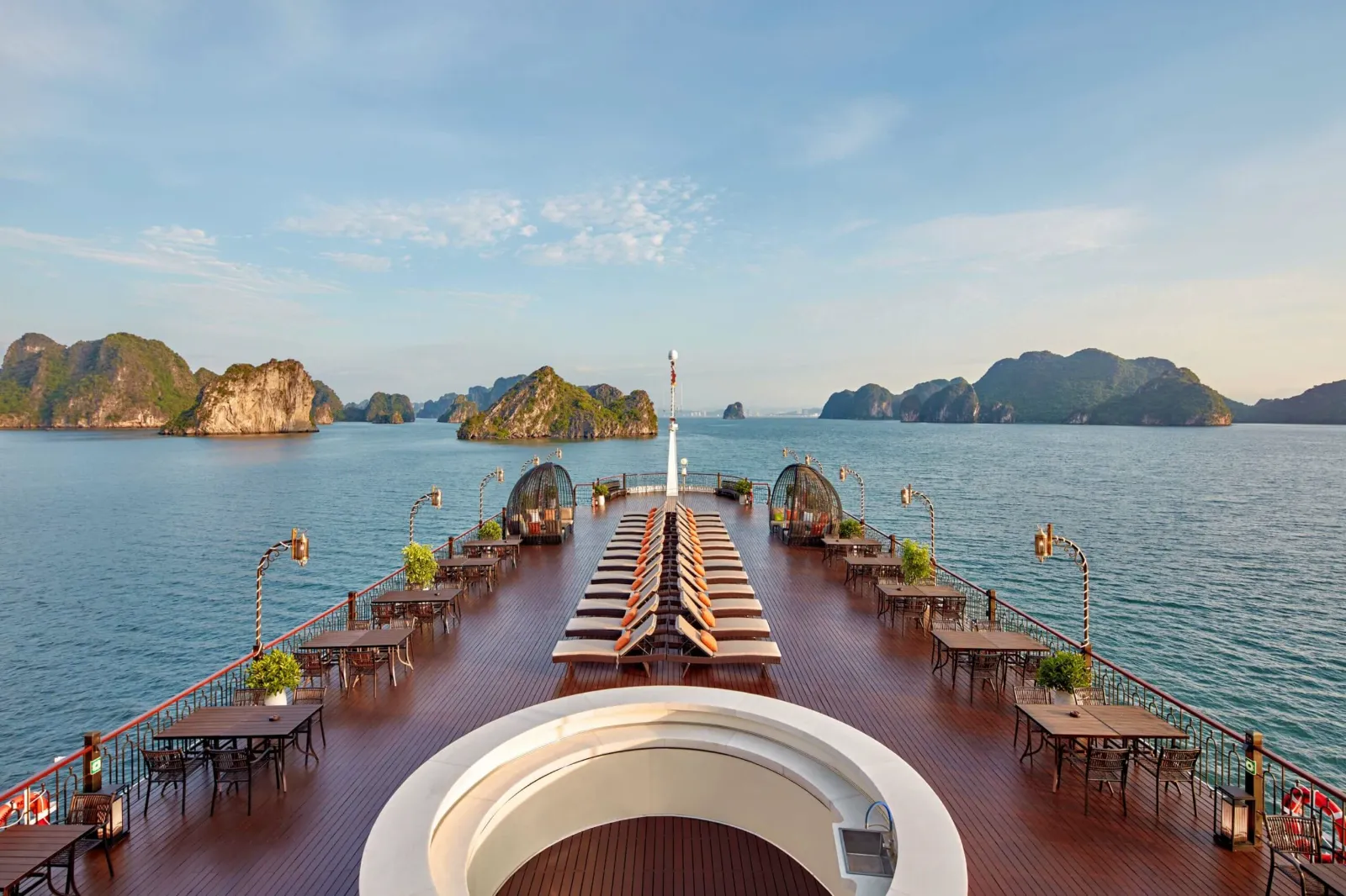 Indochine Premium Cruise Sundeck Loungers