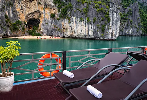 La Pandora Boutique Cruise Sundeck Cave View