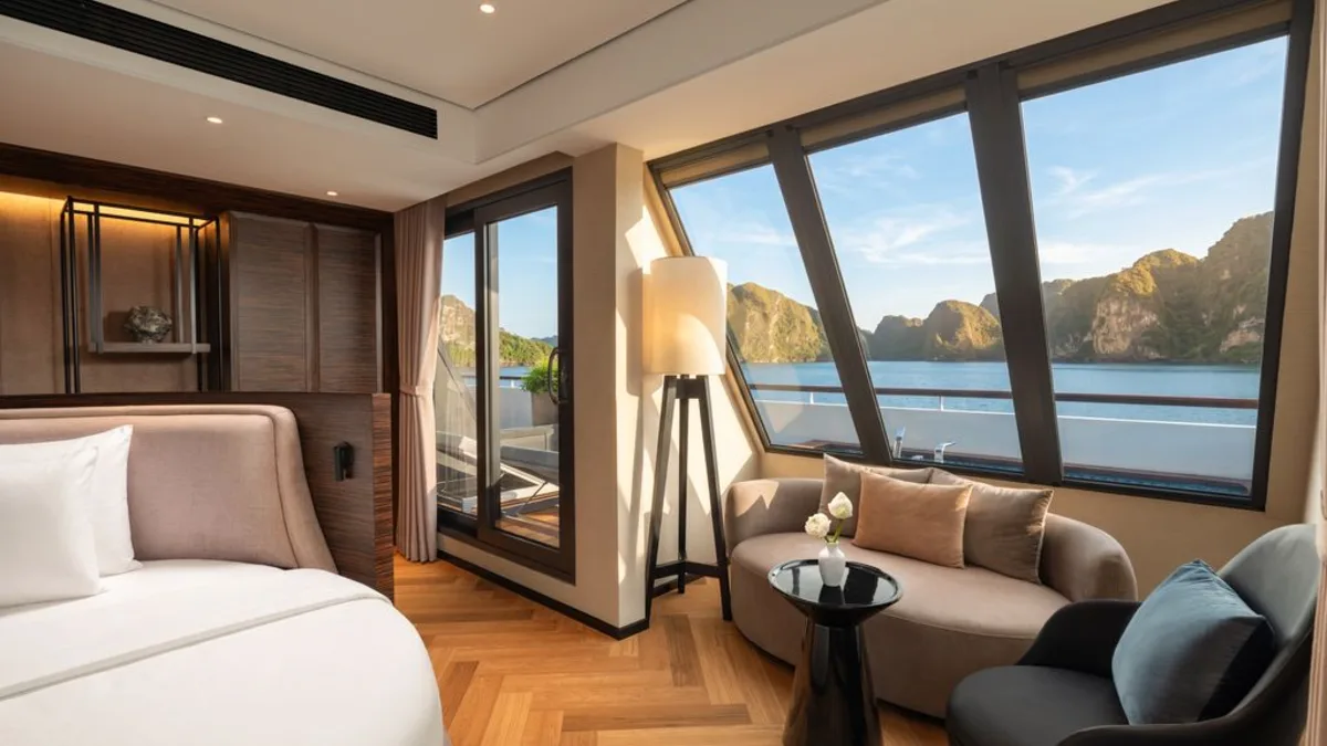 Sitting area of the Ocean View Executive Suite on La SEN of the Bay Cruises
