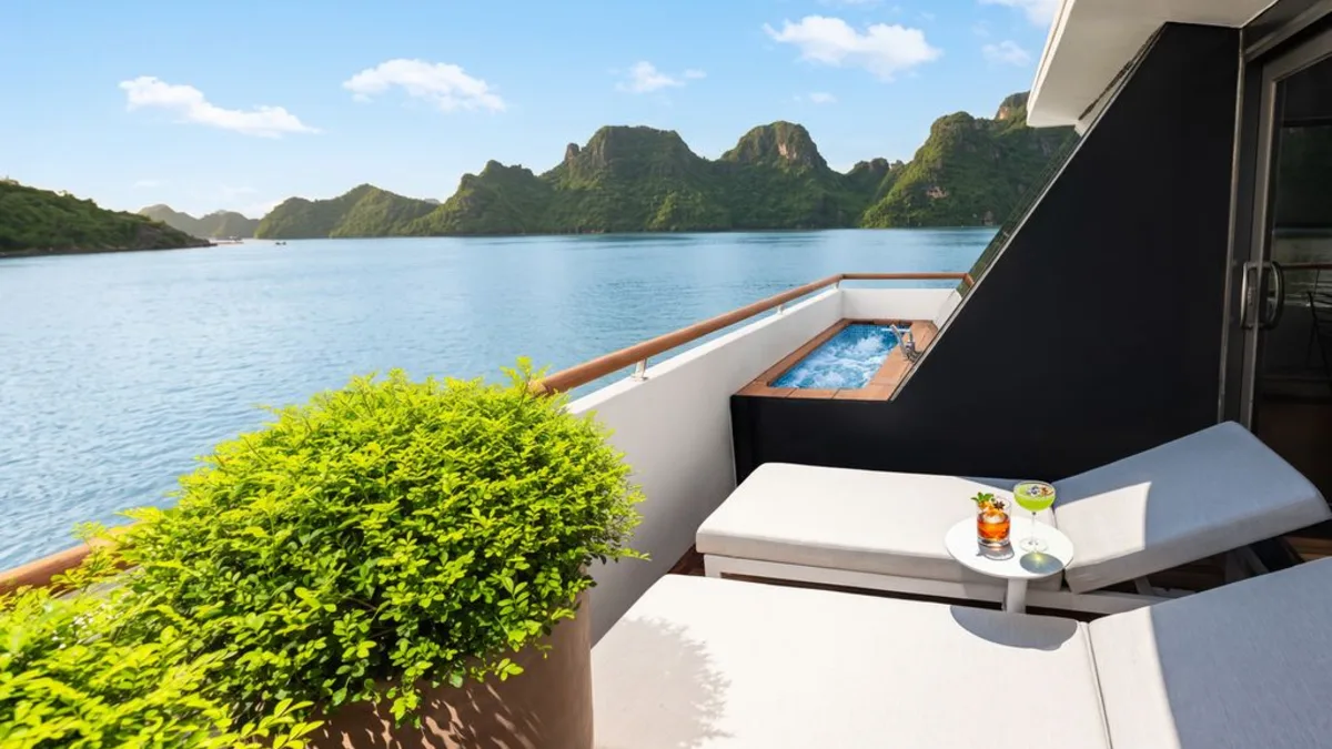 Private terrace of the Ocean View Executive Suite on La SEN of the Bay Cruises