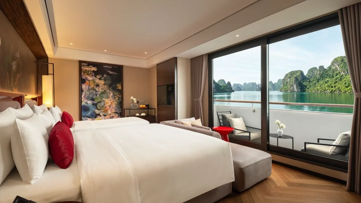 Ocean View Family Suite on La SEN of the Bay Cruises