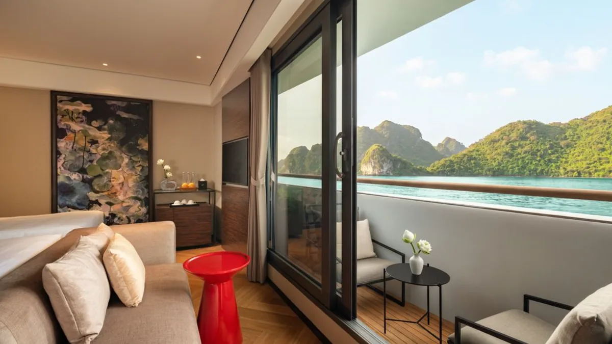 Sitting area in the Ocean View Family Suite on La SEN of the Bay Cruises