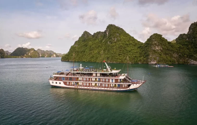Le Journey Elegance Cruise Halong Bay