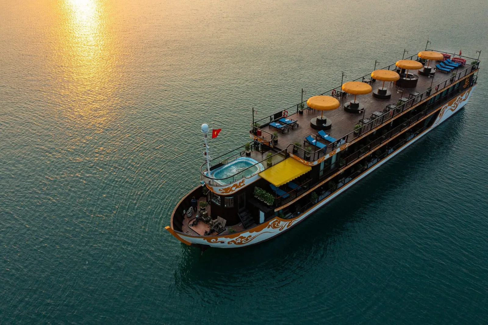 Nostalgia Cruise Ship Sailing In Lan Ha Bay