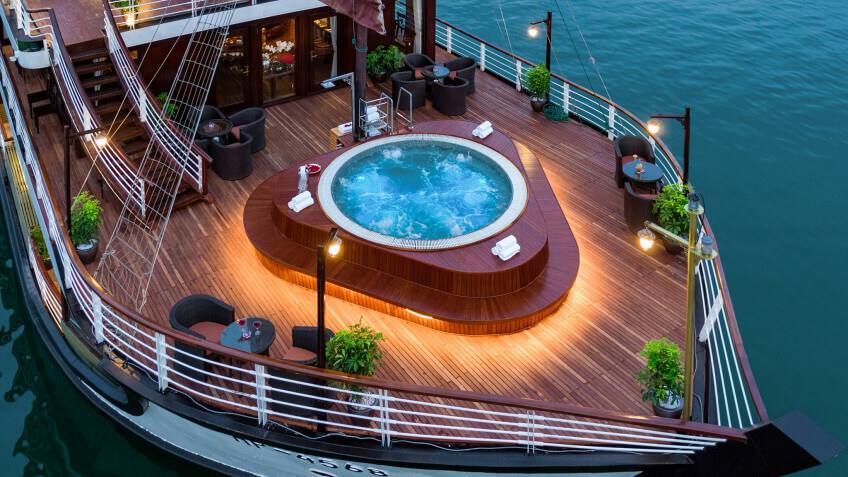 Orchid Classic Cruise - Top boutique luxury cruises to Lan Ha Bay
