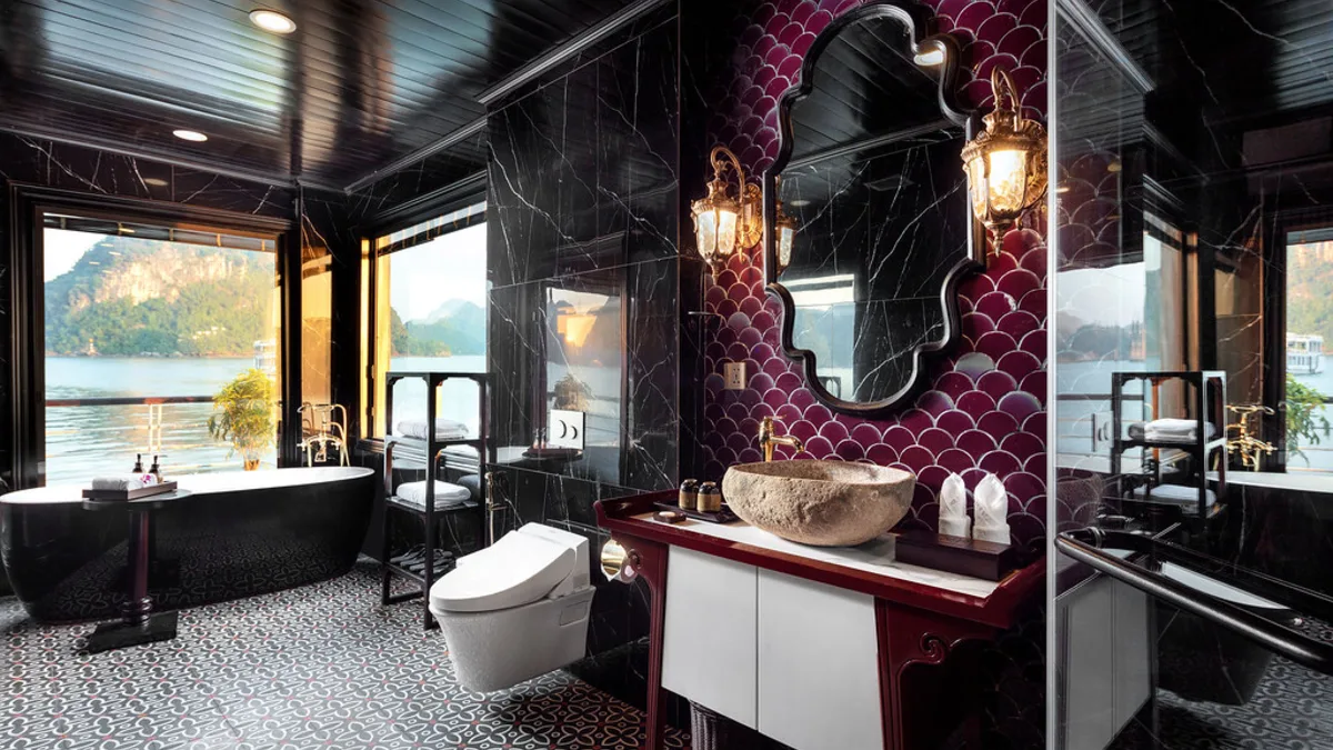 Bathroom of the Orchid Premium Exclusive Suite