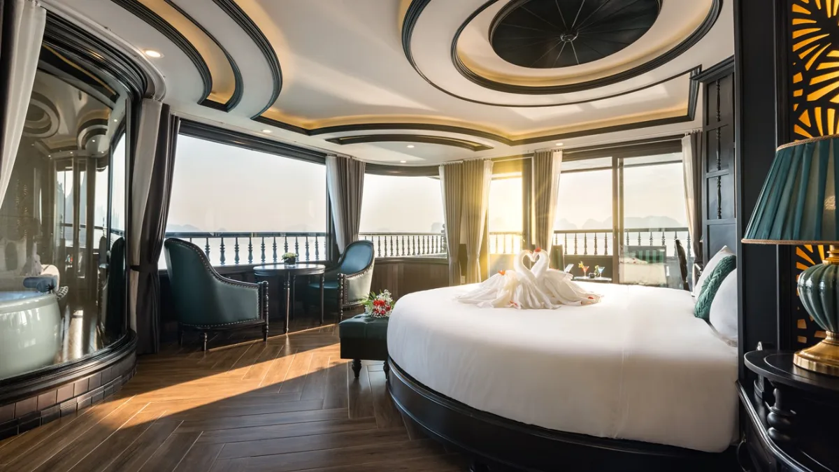Rita Cruise Halong Bay – Royal Suite VIP seating