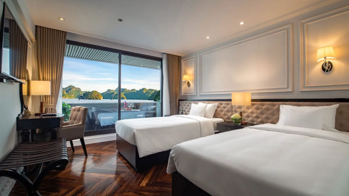 Stellar of the Seas Cruise Junior Suite twin