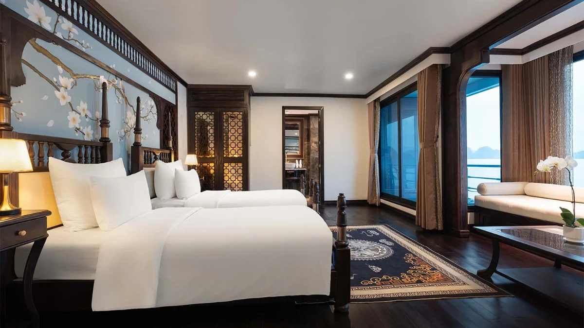 Venus Cruise Executive Suite – Bedroom Interior