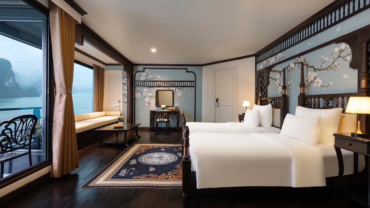 Venus Cruise Executive Suite Executive Suite on Venus Cruise with king bed facing the sea
